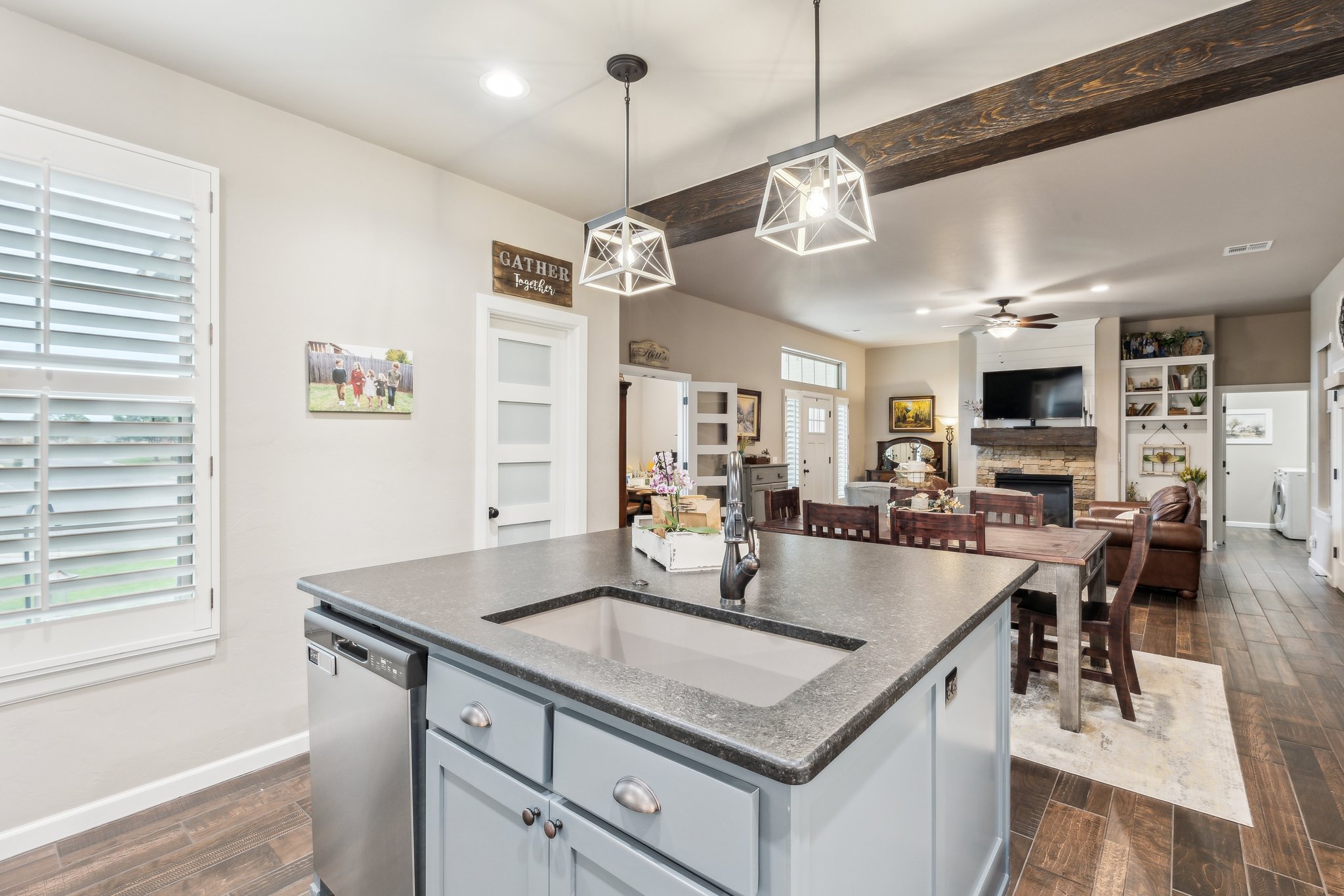 3613 Sagebrush Pl_014.jpg