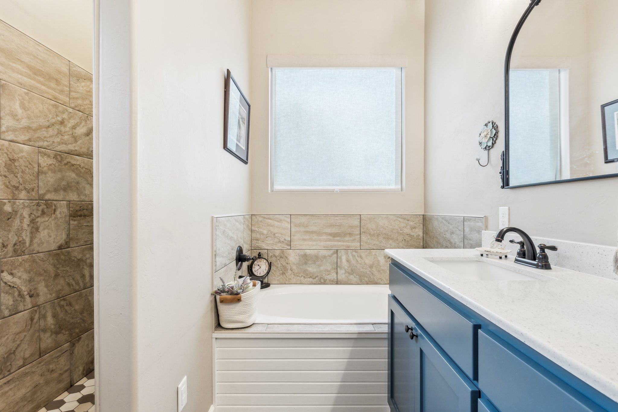 3613 Sagebrush Pl_023.jpg