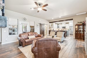 3613 Sagebrush Pl_008.jpg