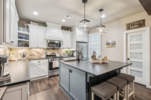 3613 Sagebrush Pl_011.jpg