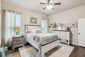 3613 Sagebrush Pl_020.jpg