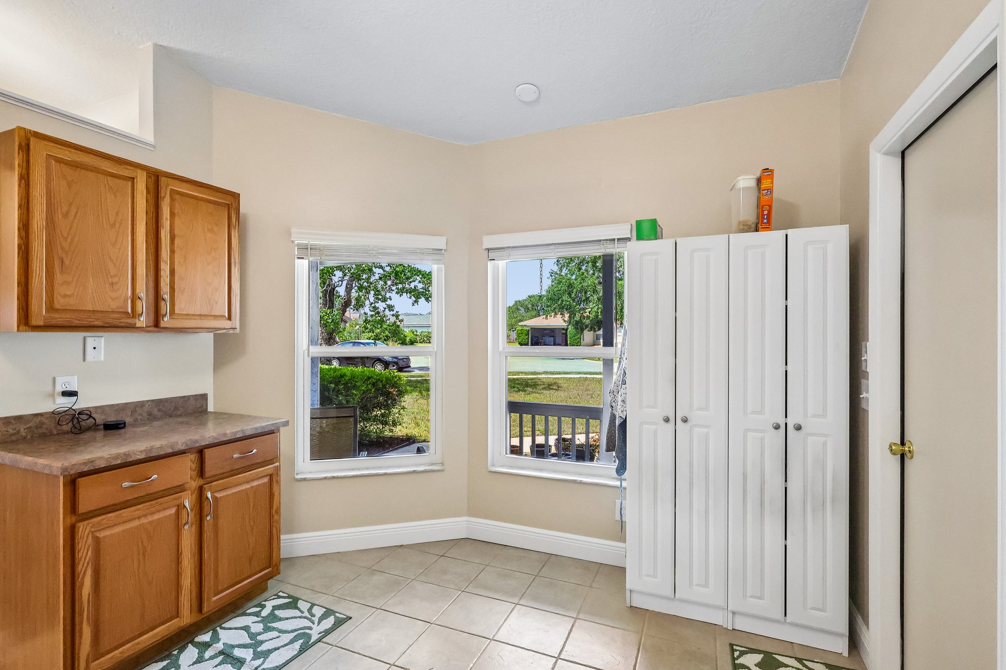Stonehaven Ct-S0605-013.jpg