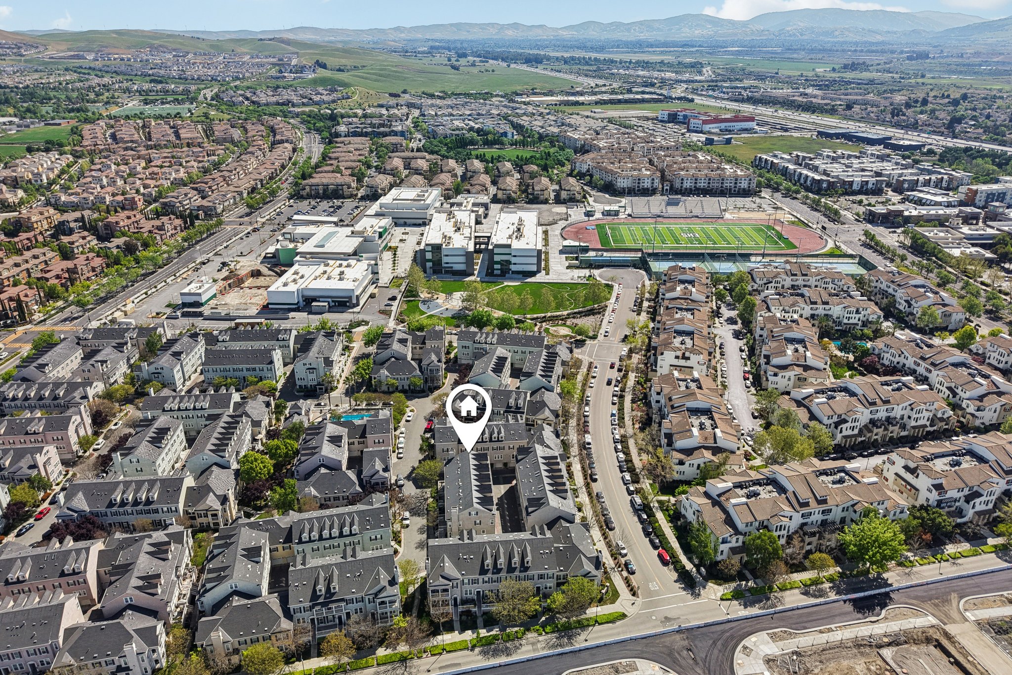 Whitworth Dr-S3003-043.jpg
