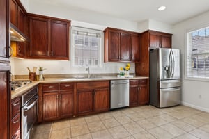 Whitworth Dr-S3003-011.jpg
