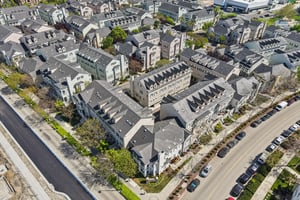 Whitworth Dr-S3003-041.jpg