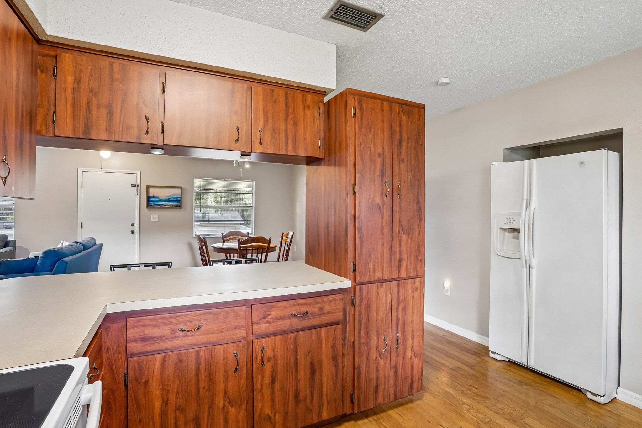 Hickory St-S0209-014.jpg