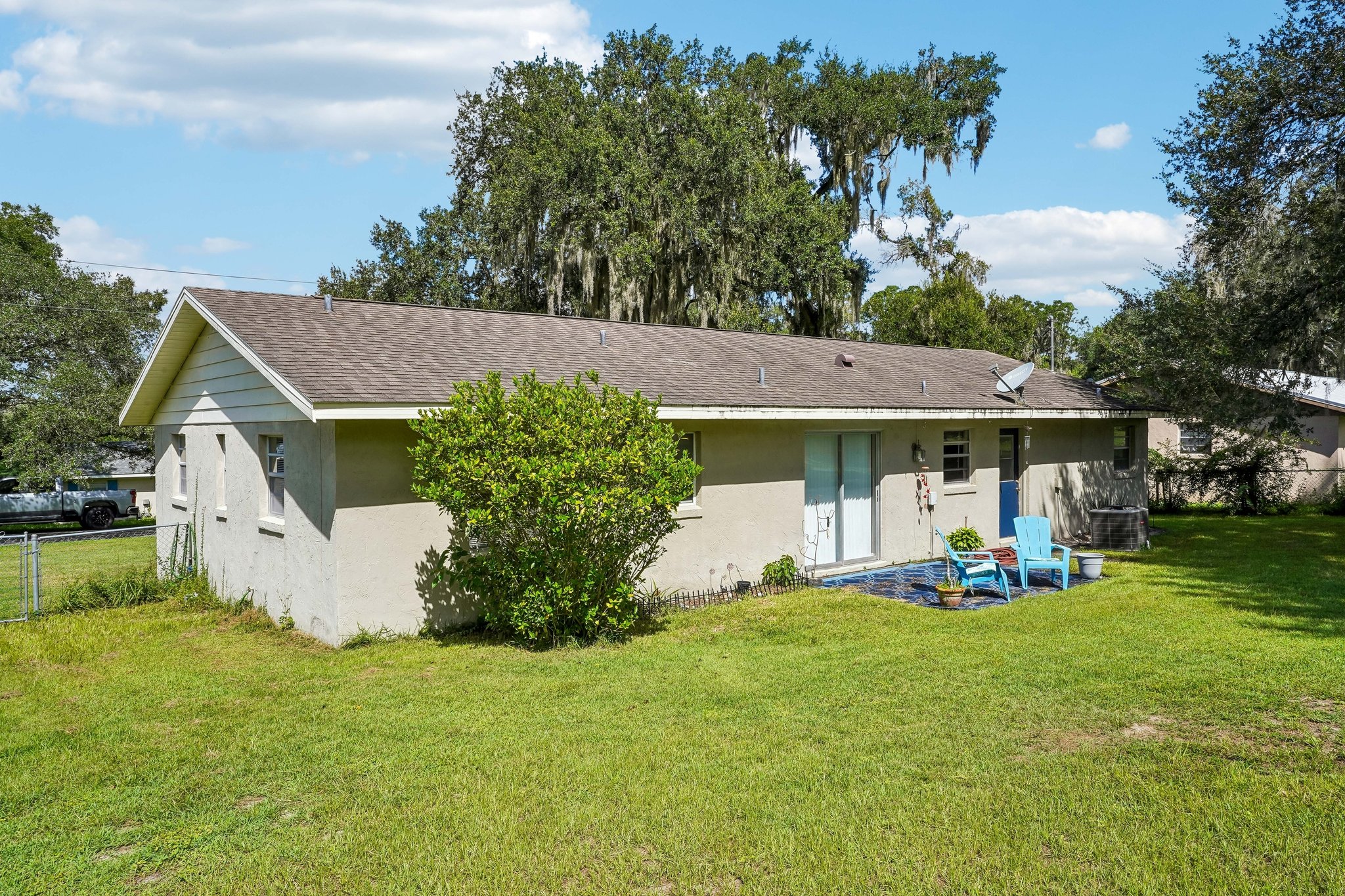 Hickory St-S0209-028.jpg