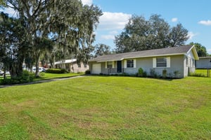 Hickory St-S0209-003.jpg