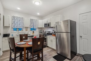 Newton Ave-3105-011.jpg