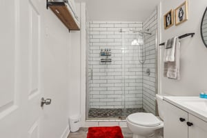Newton Ave-3105-021.jpg