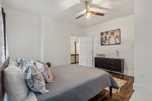 Newton Ave-3105-024.jpg
