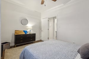 Newton Ave-3105-027.jpg