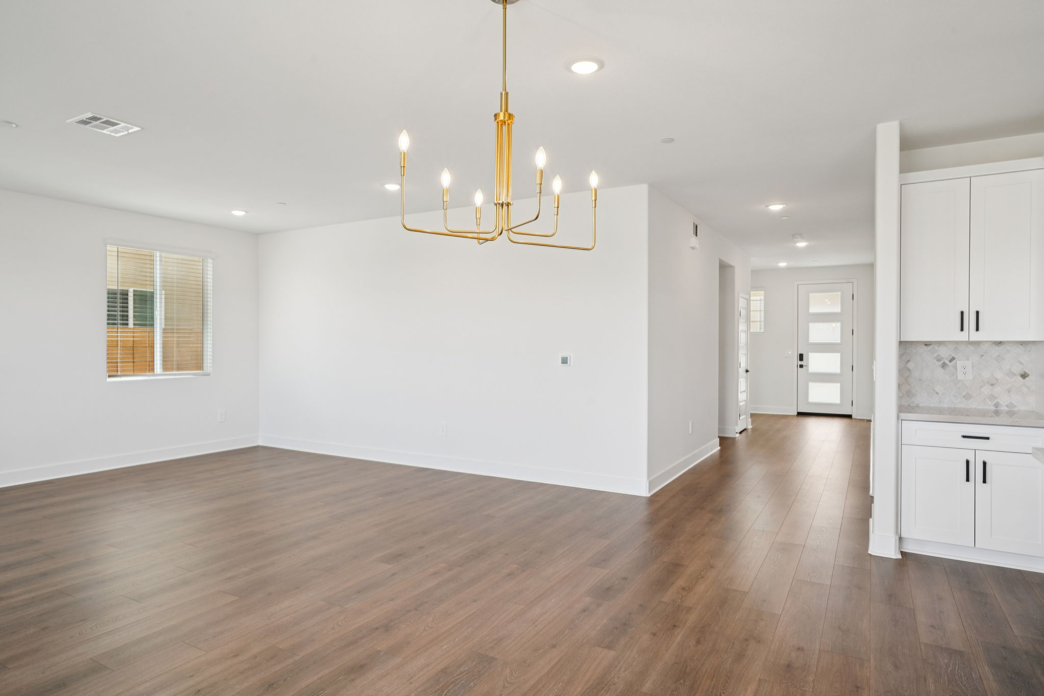 36156 Cameron Place-S1302-004
