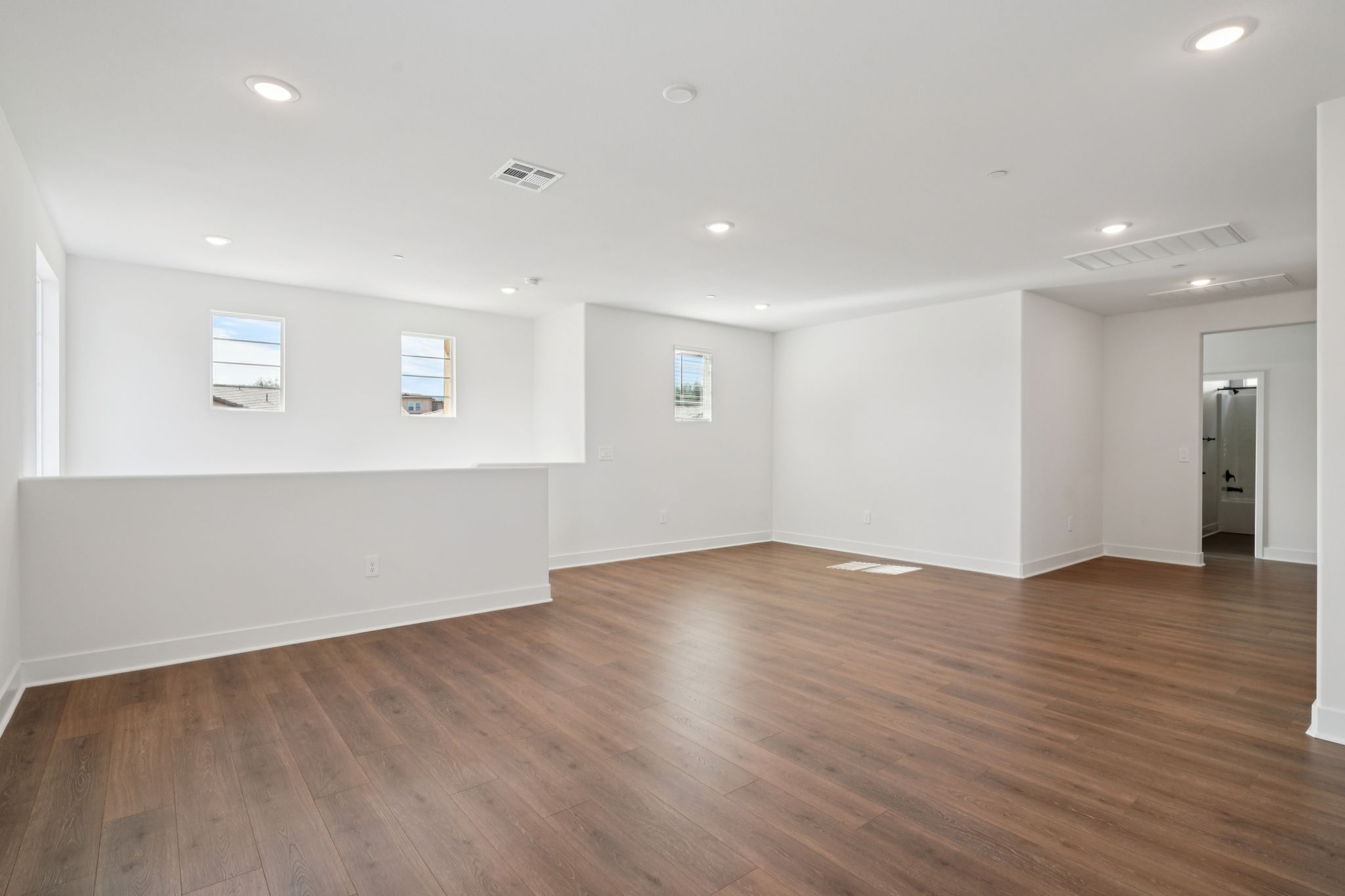 36156 Cameron Place-S1302-020