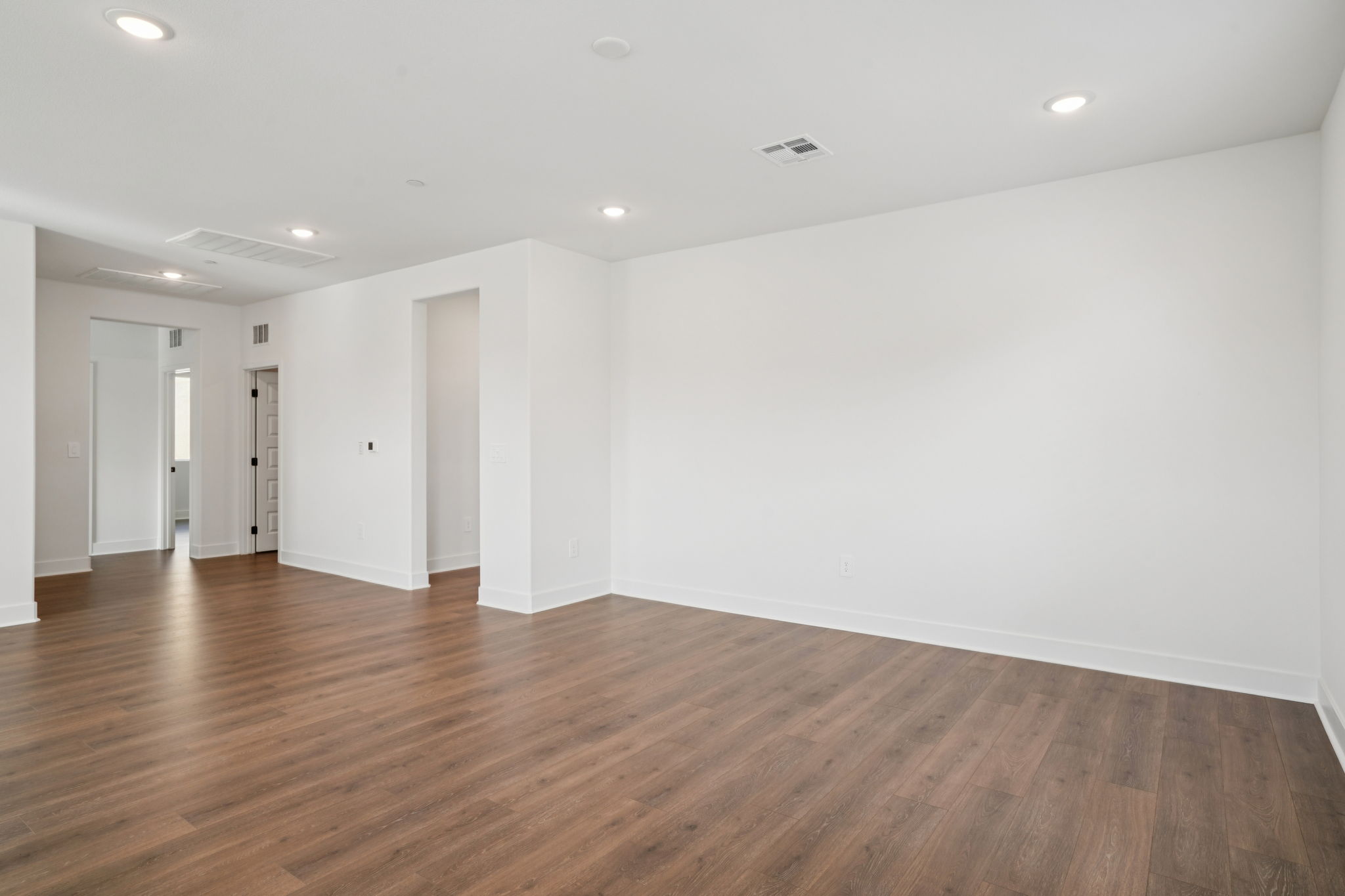 36156 Cameron Place-S1302-021