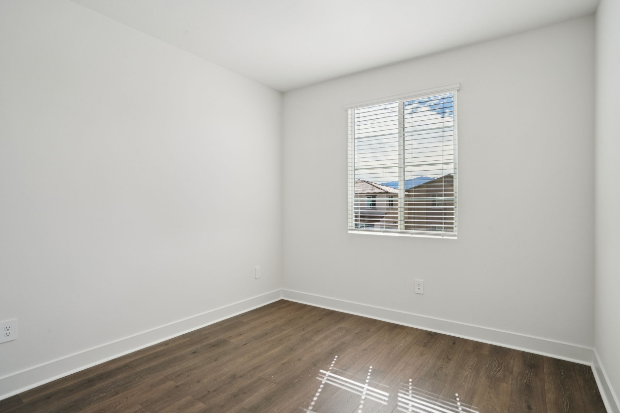 36156 Cameron Place-S1302-028
