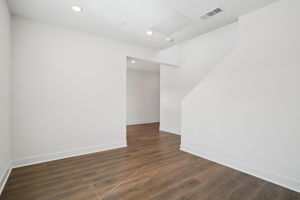 36156 Cameron Place-S1302-017