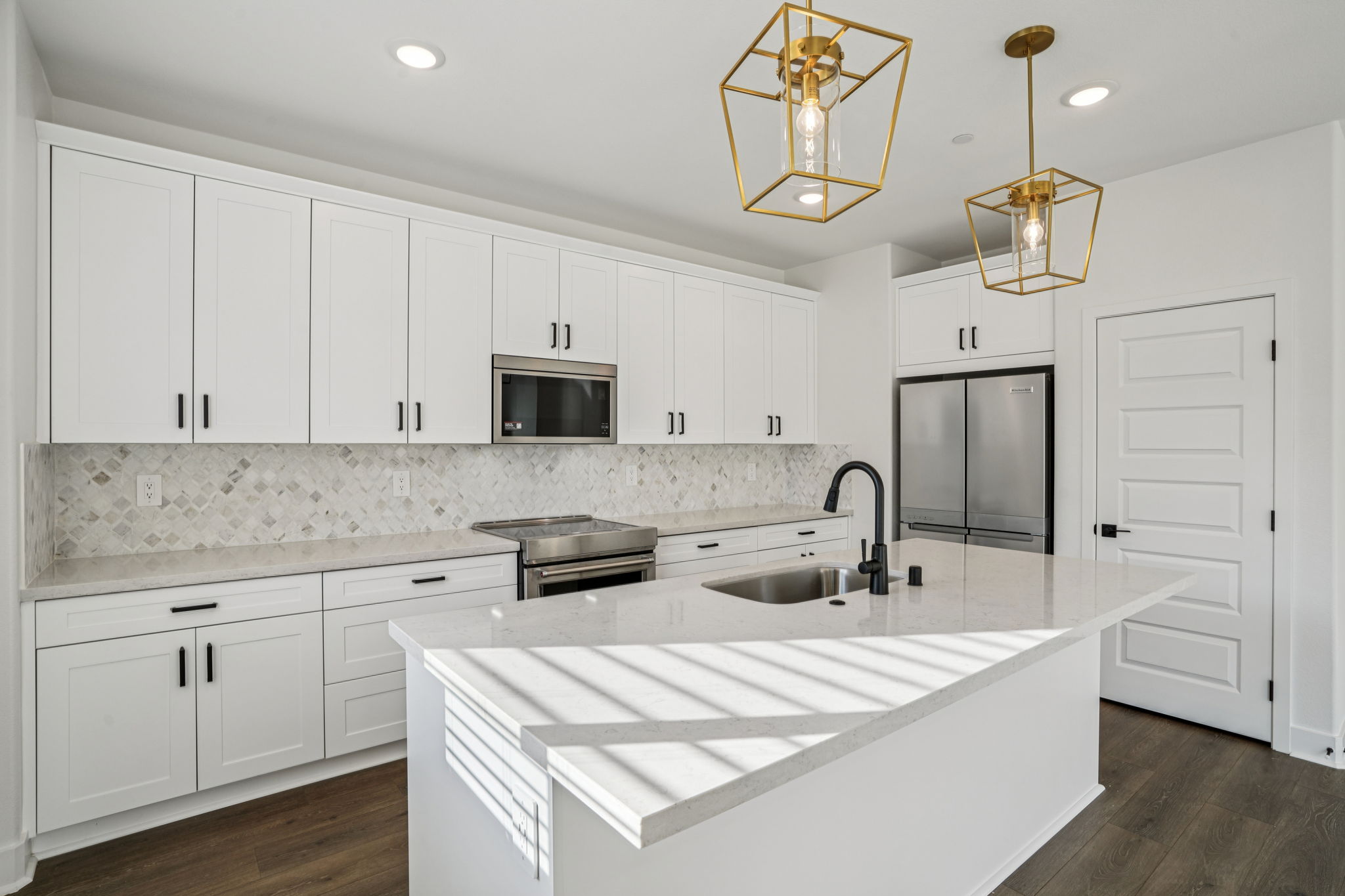 36157 Cameron Place-S1402-005