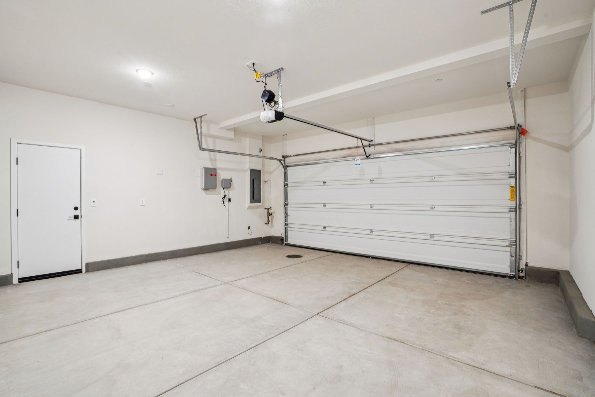 36157 Cameron Place-S1402-017