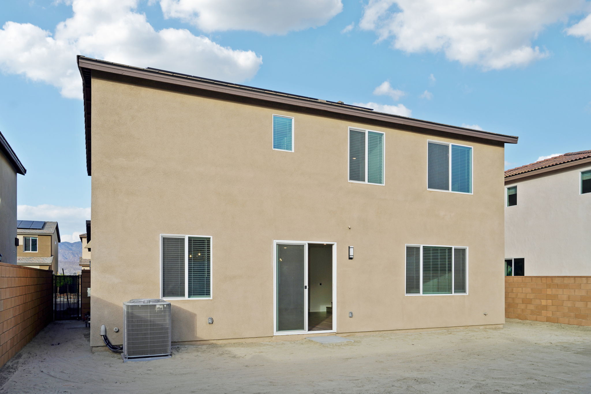 36157 Cameron Place-S1402-032