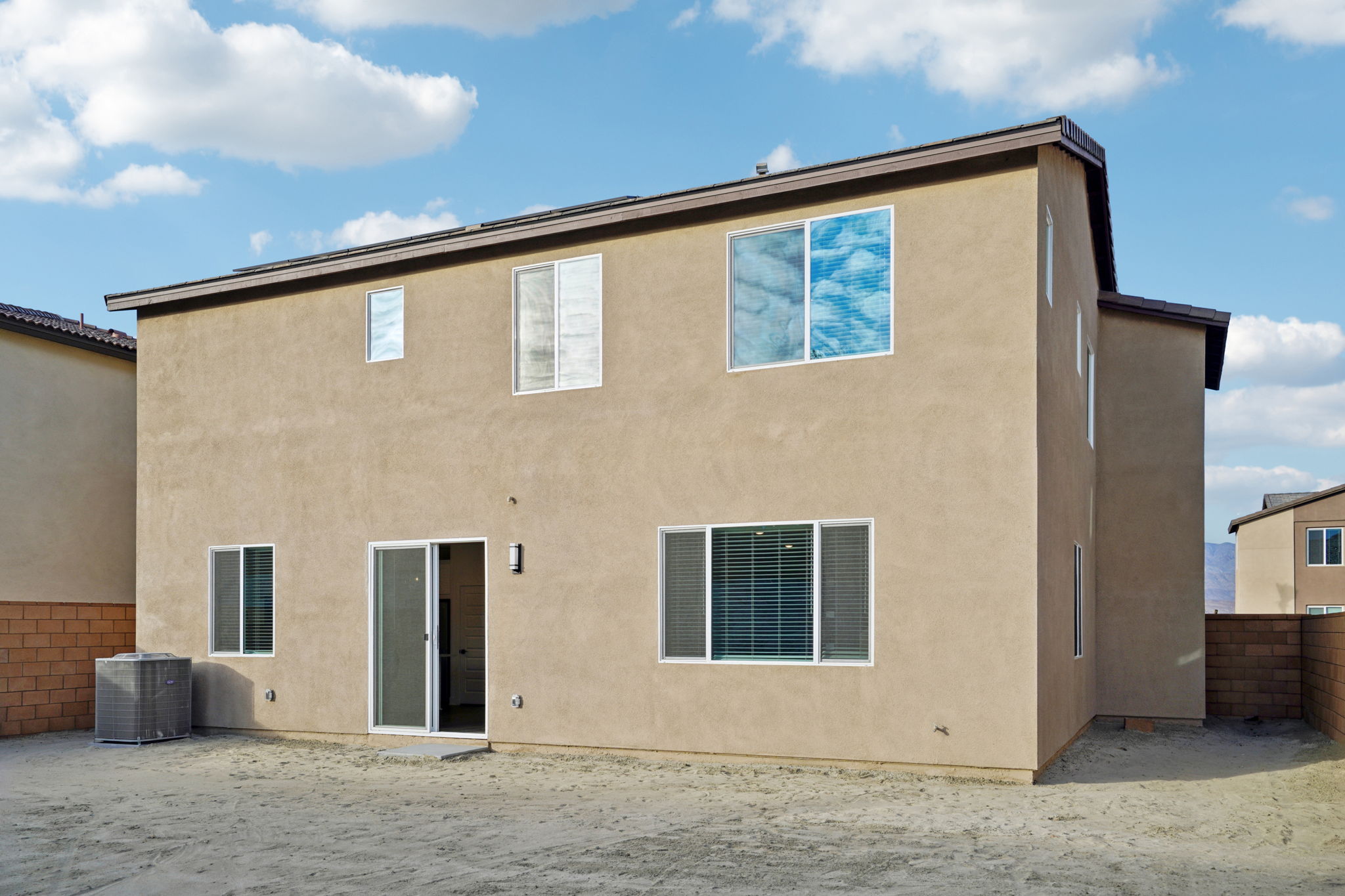 36157 Cameron Place-S1402-034