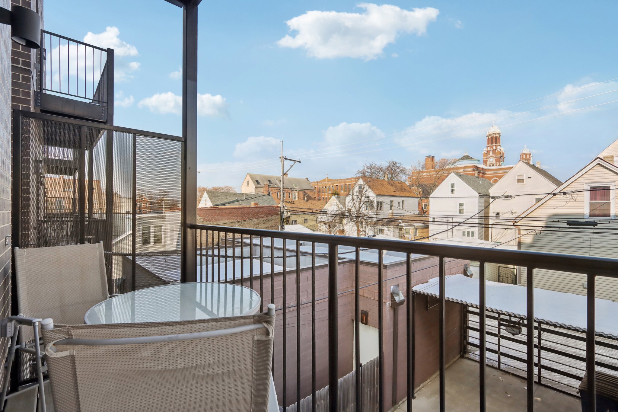 W Diversey Ave-L1312-026.jpg