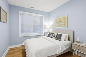 W Diversey Ave-L1312-013.jpg