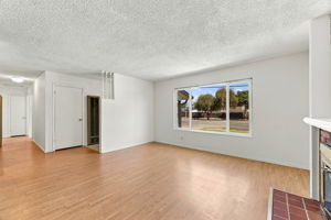 010_F8_36173 Cedar Blvd