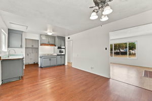016_F8_36173 Cedar Blvd