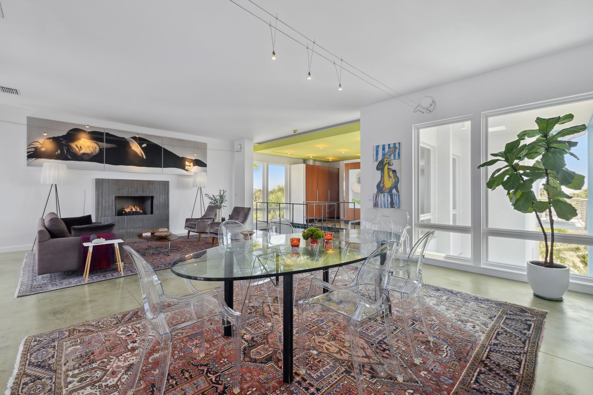Dining / Living