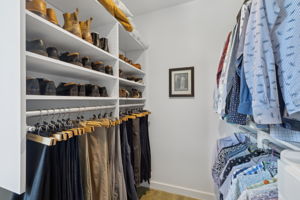 Custom  Closet