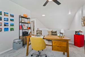 Bedroom/Office
