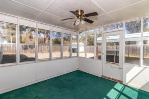 Screened-in Porch