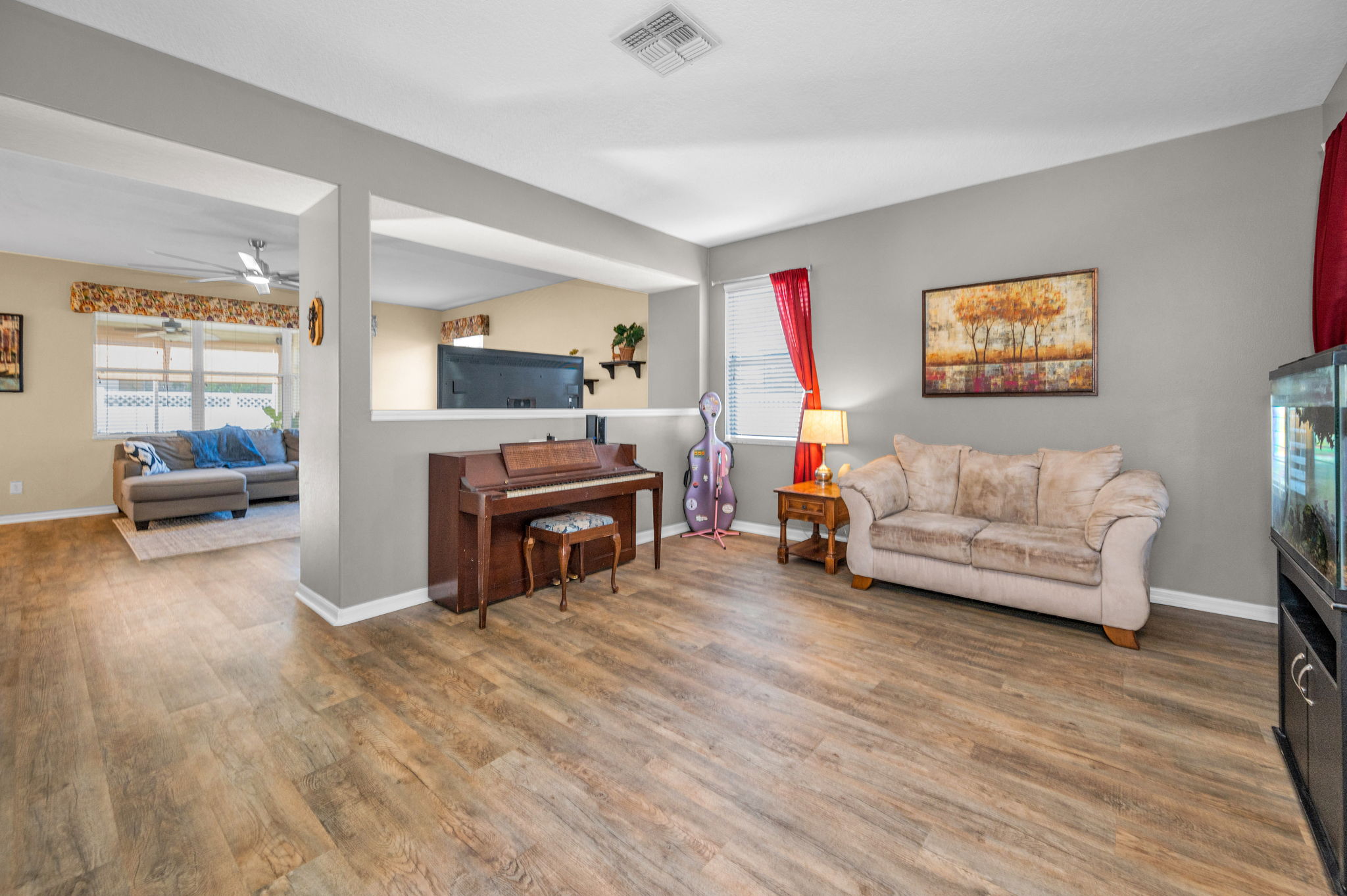 Living Room4