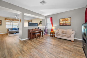 Living Room4