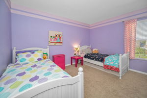 Upper Level Bedroom2a