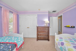 Upper Level Bedroom2b