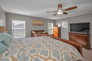 Upper Level Primary Bedroom1b