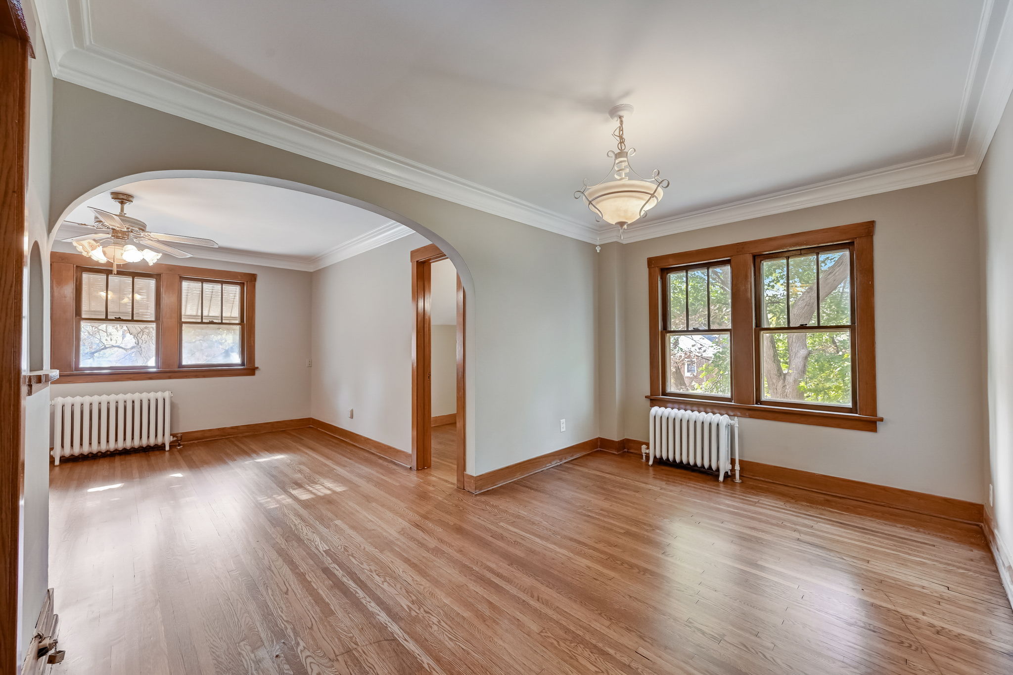 362 River Bluff Rd, Elgin, IL 60120 ShowingTime+ Listing Media Services