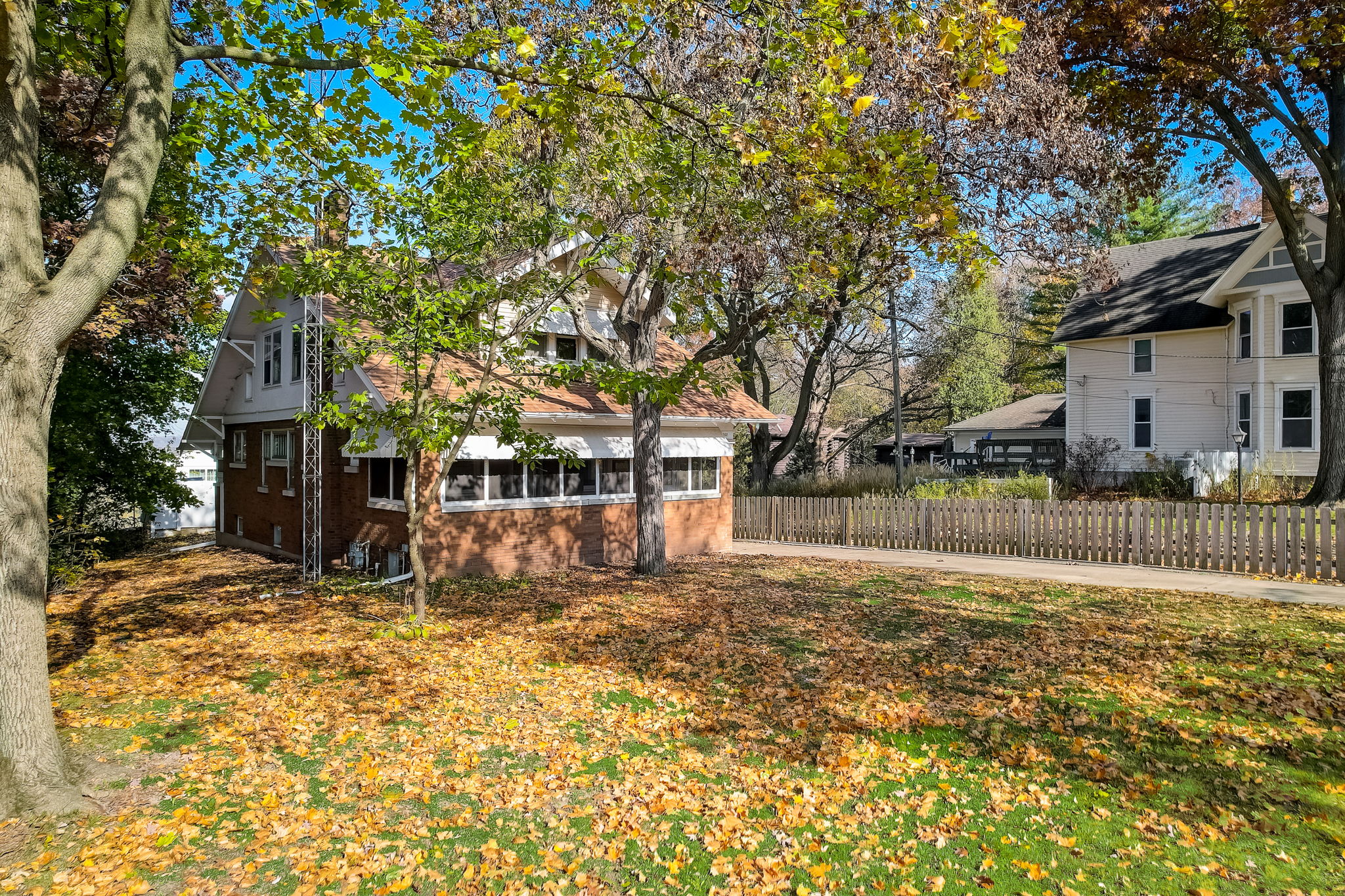 362 River Bluff Rd, Elgin, IL 60120 ShowingTime+ Listing Media Services