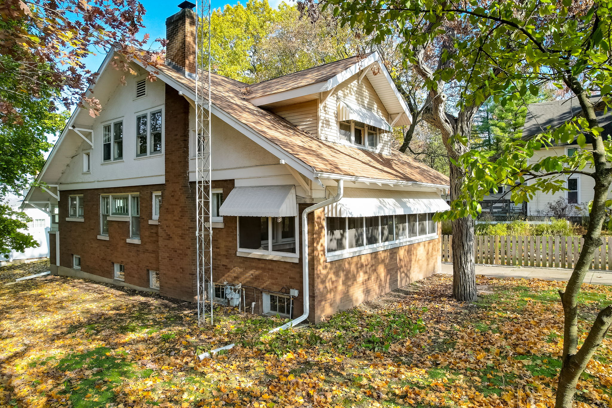 362 River Bluff Rd, Elgin, IL 60120 ShowingTime+ Listing Media Services