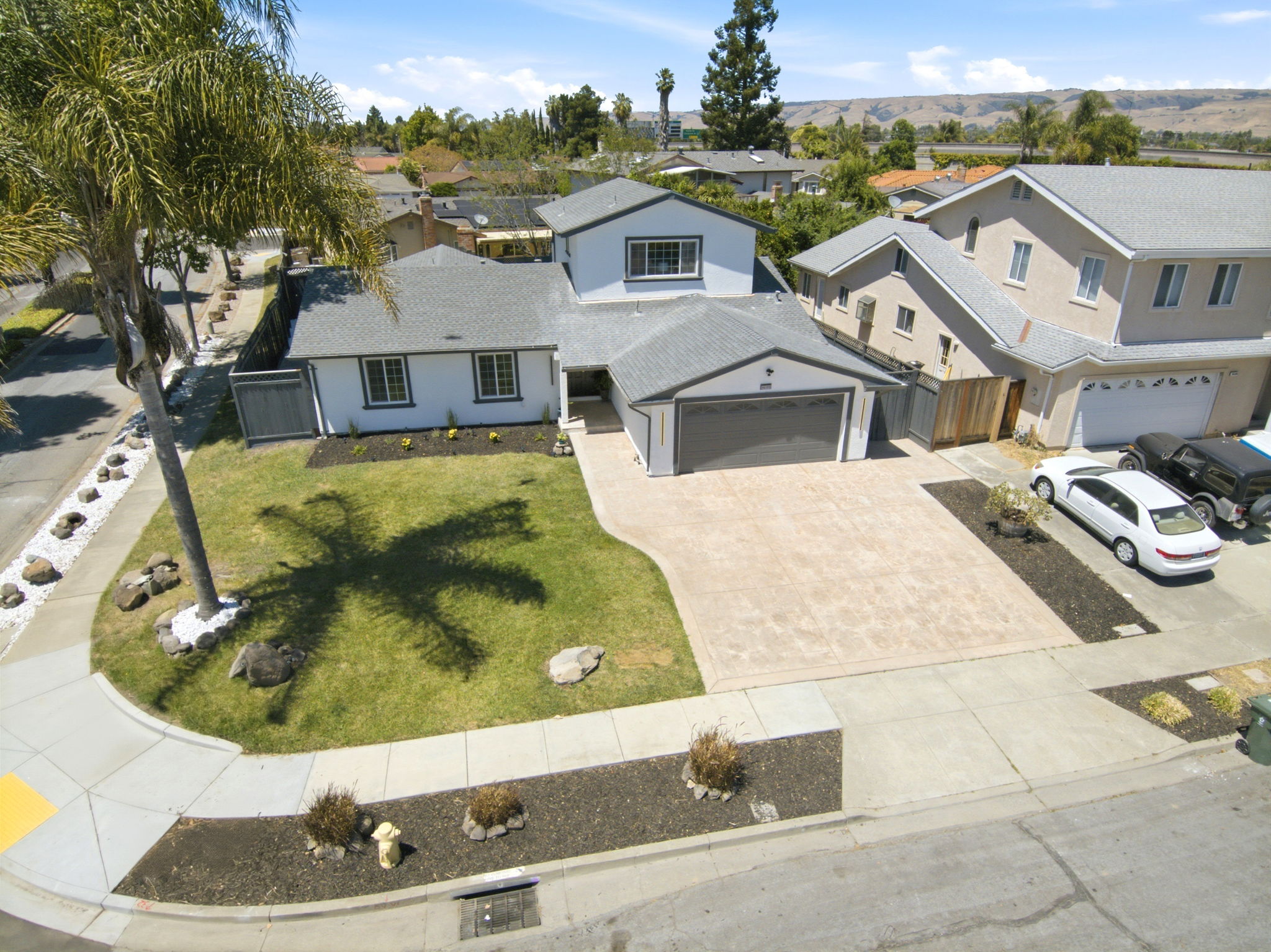010_F8_AERIAL_36202 Worthing Dr
