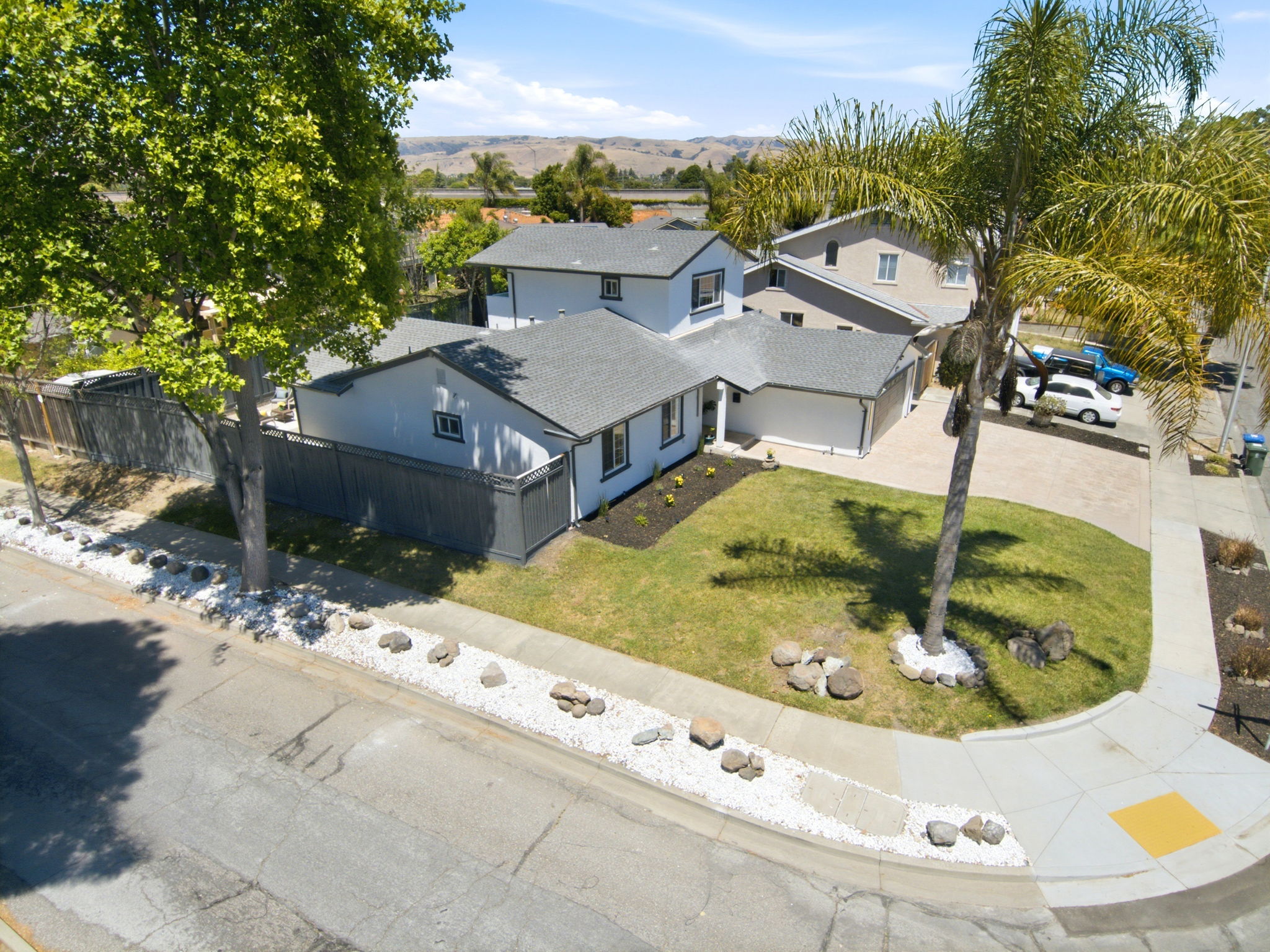 011_F8_AERIAL_36202 Worthing Dr