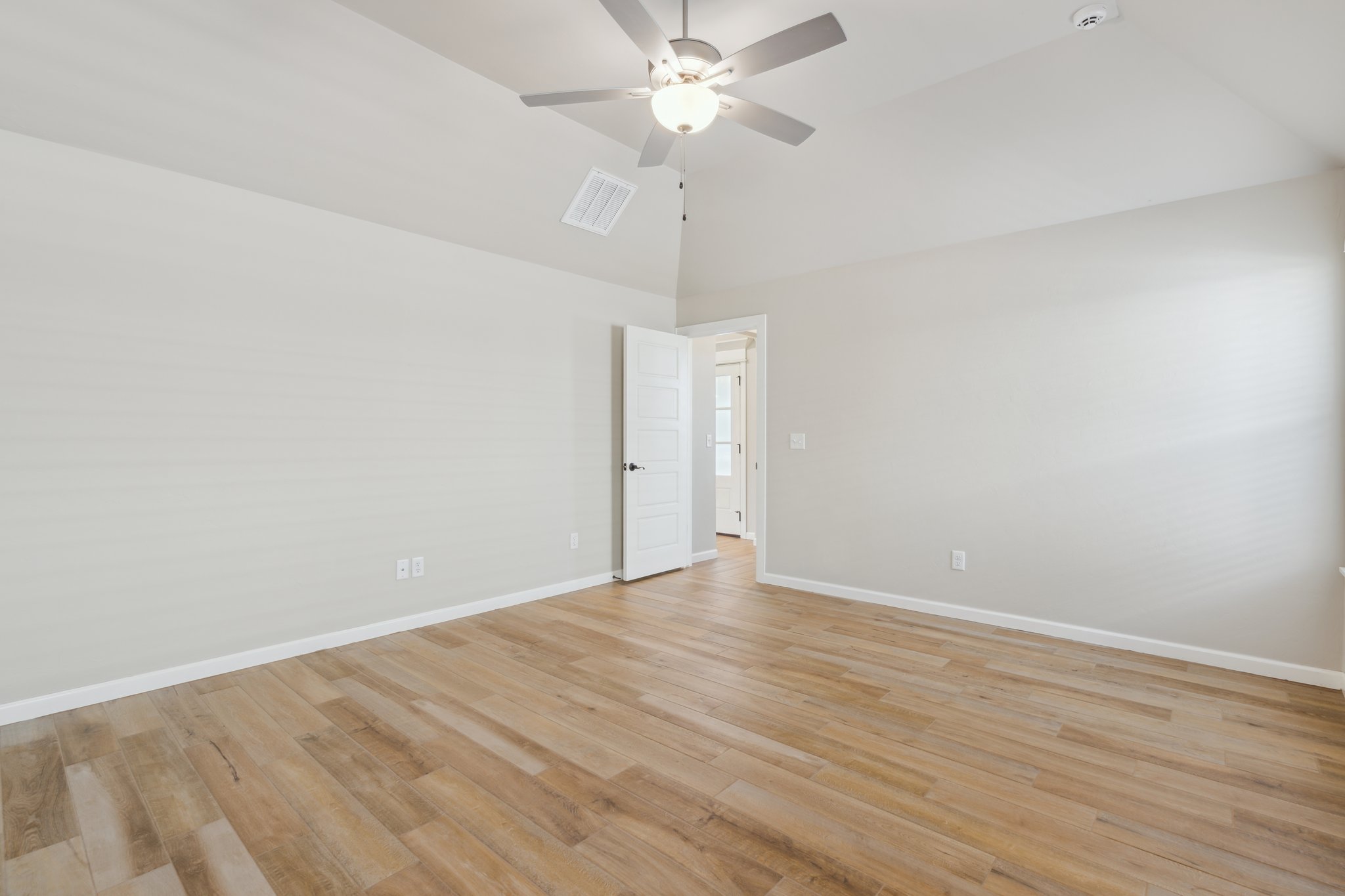 3621 NW 190th St_023.jpg