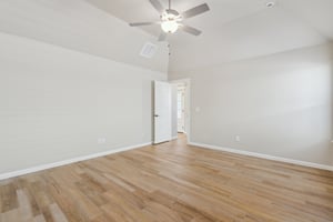 3621 NW 190th St_023.jpg