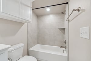 3621 NW 190th St_034.jpg