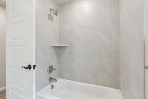 3621 NW 190th St_042.jpg