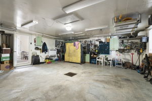  Photo 52