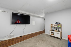  Photo 37