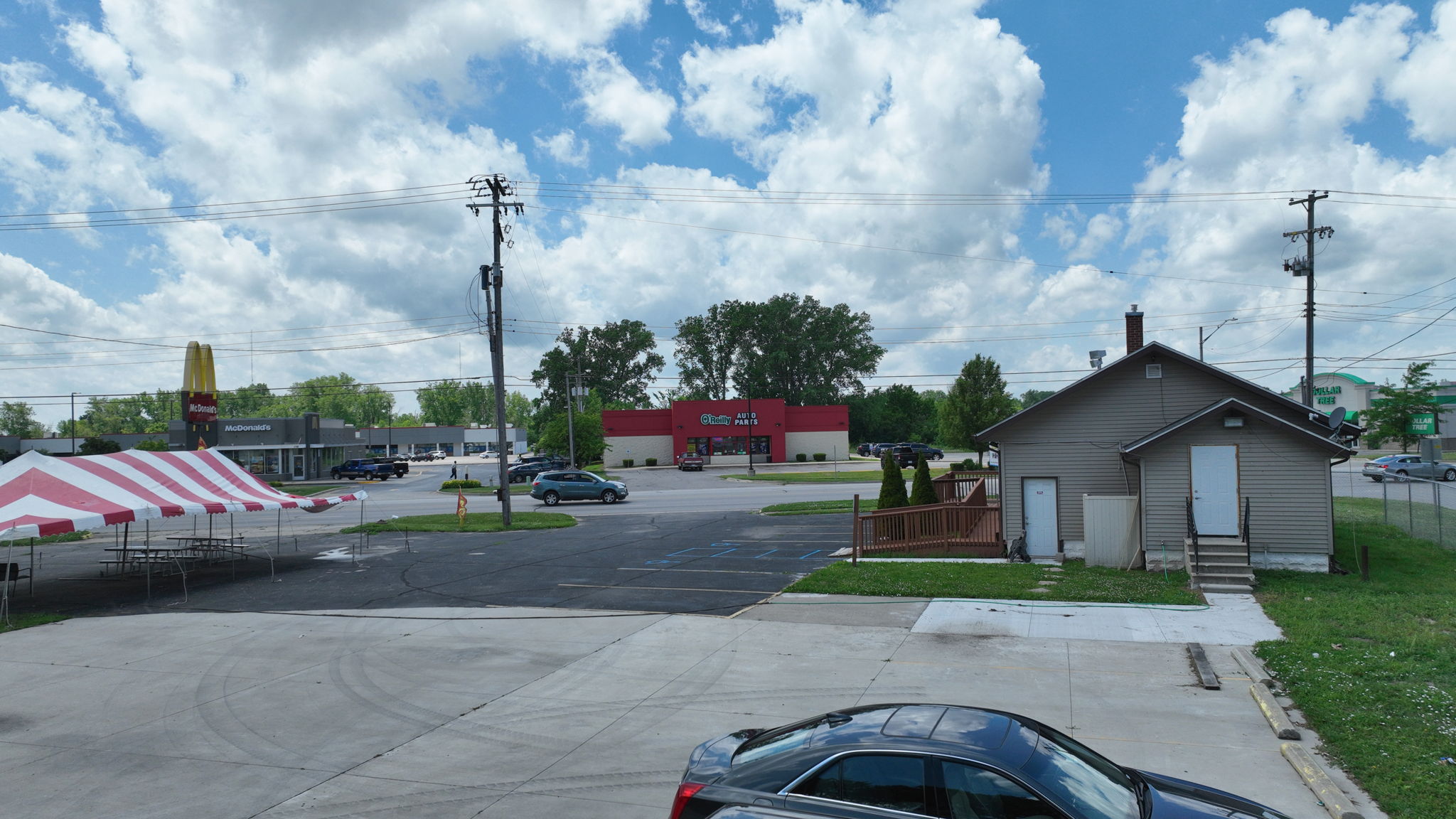 Photo 8